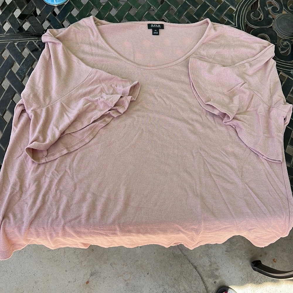 Ana pink top
